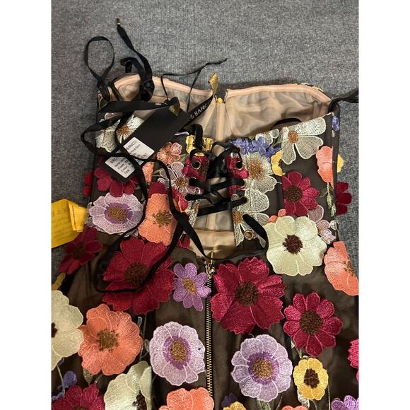 $1500 New Bronx and Banco Jasmine Multi Floral Embroidered Straples Gown Sz L /8 - Picture 14 of 16